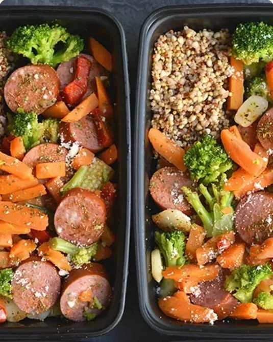 Salsiccia con verdure al forno